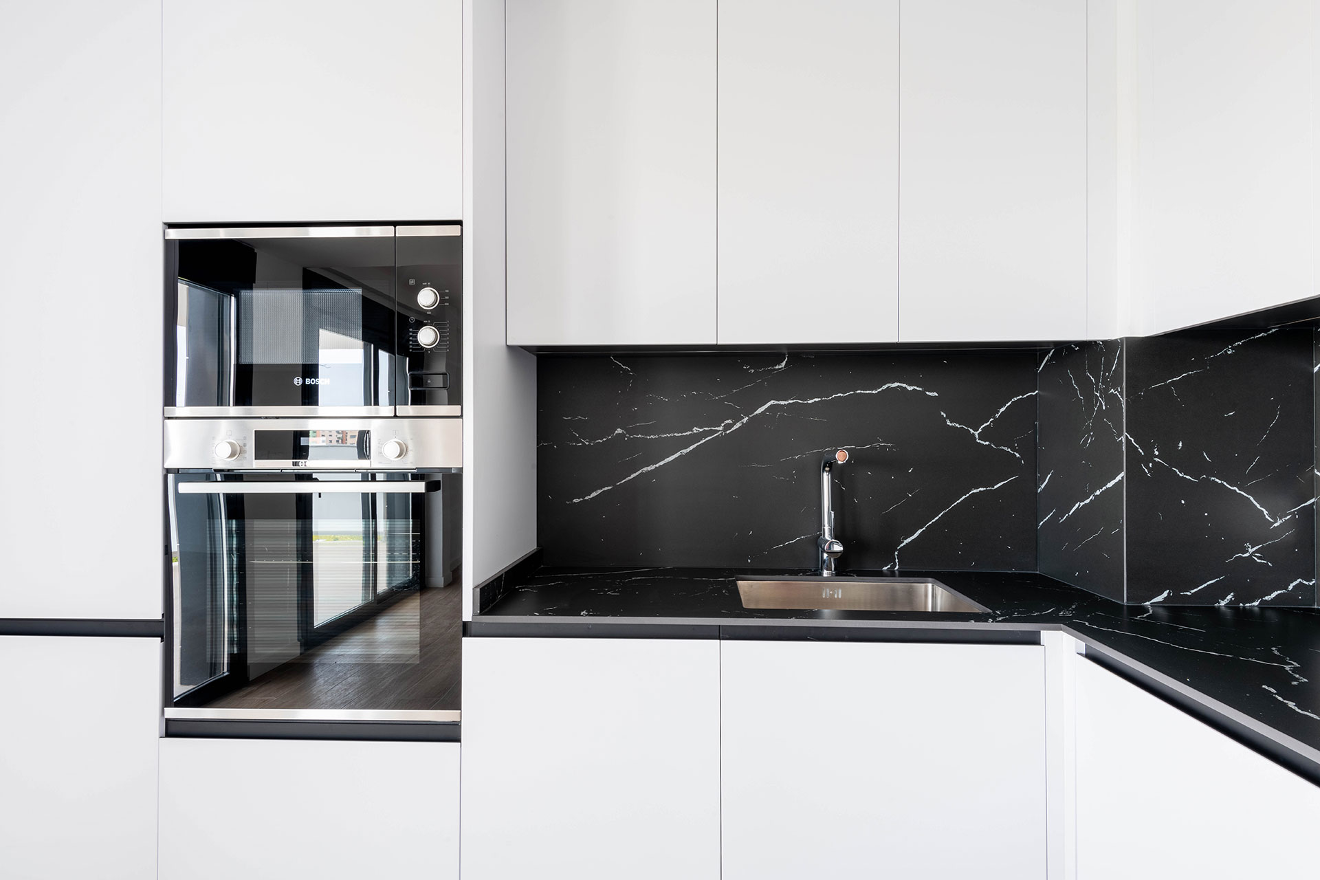 Viphery: Diseño, fabricación e instalación de mobiliario de cocina a medida