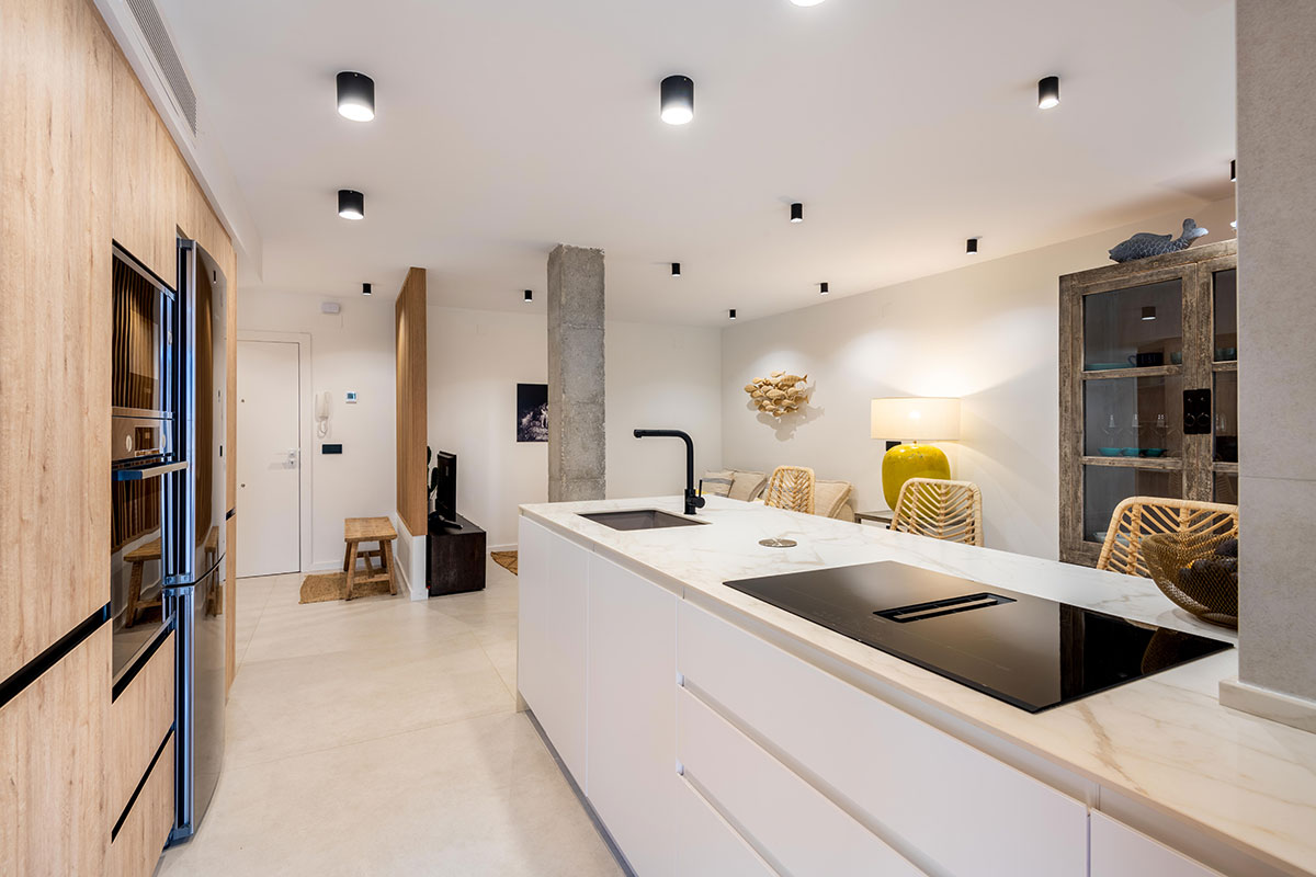 Proyecto de remodelación de cocina en apartamento de verano en Benicassim.