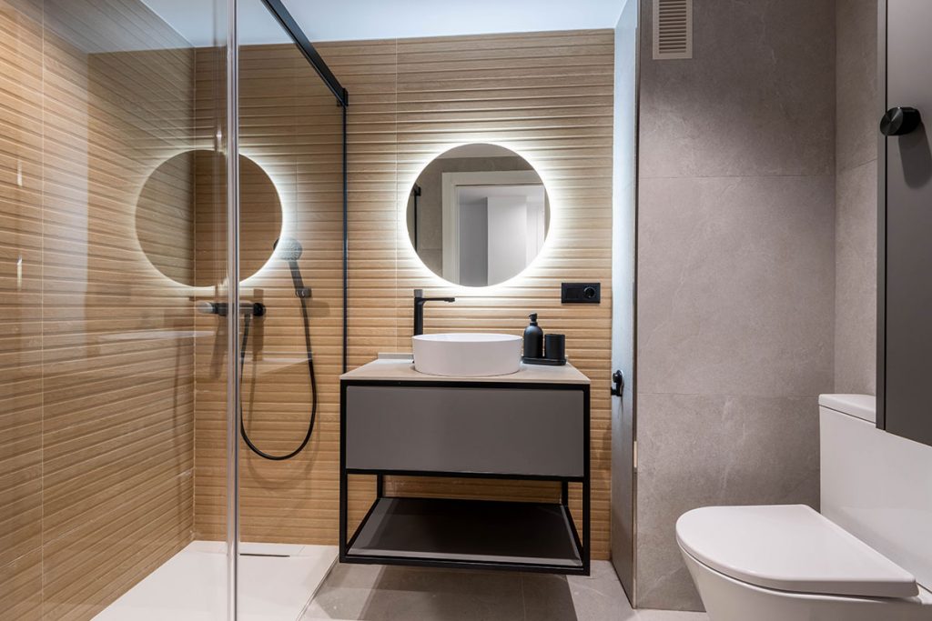 Diseño, fabricación e instalación de cocina urbana en el centro de Valencia