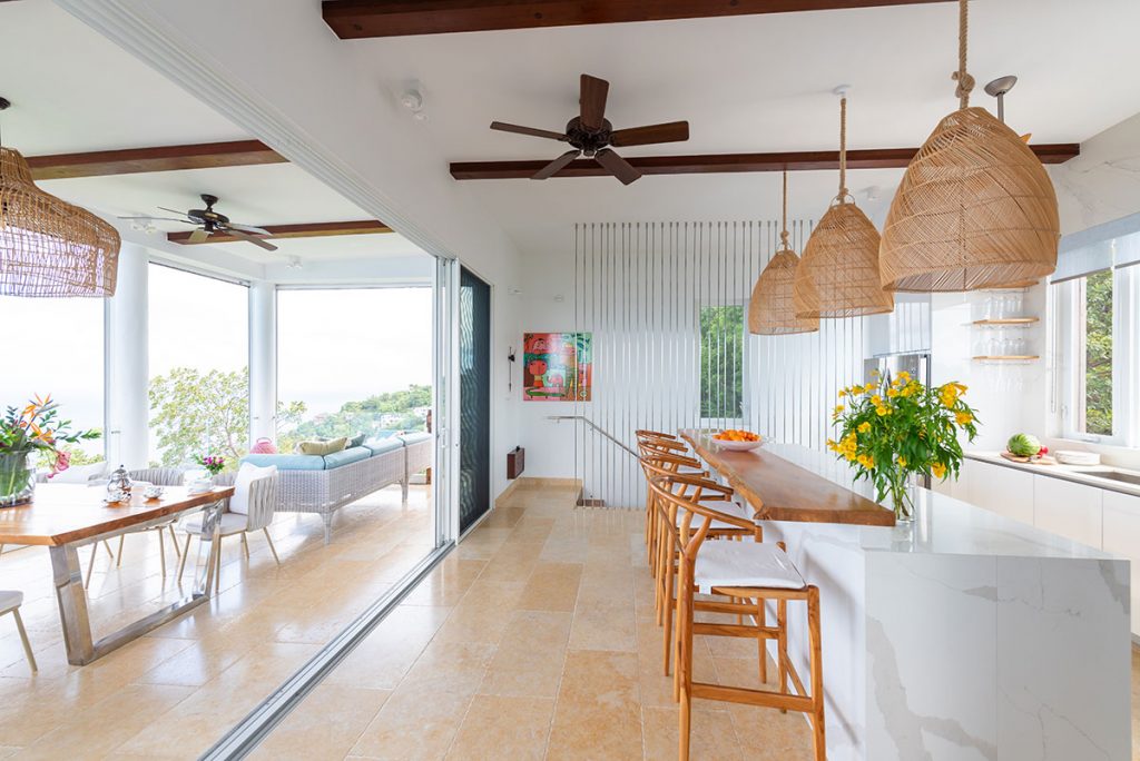 Diseño de cocina en Islas Vírgenes Británicas: resistencia a la humedad y las altas temperaturas.