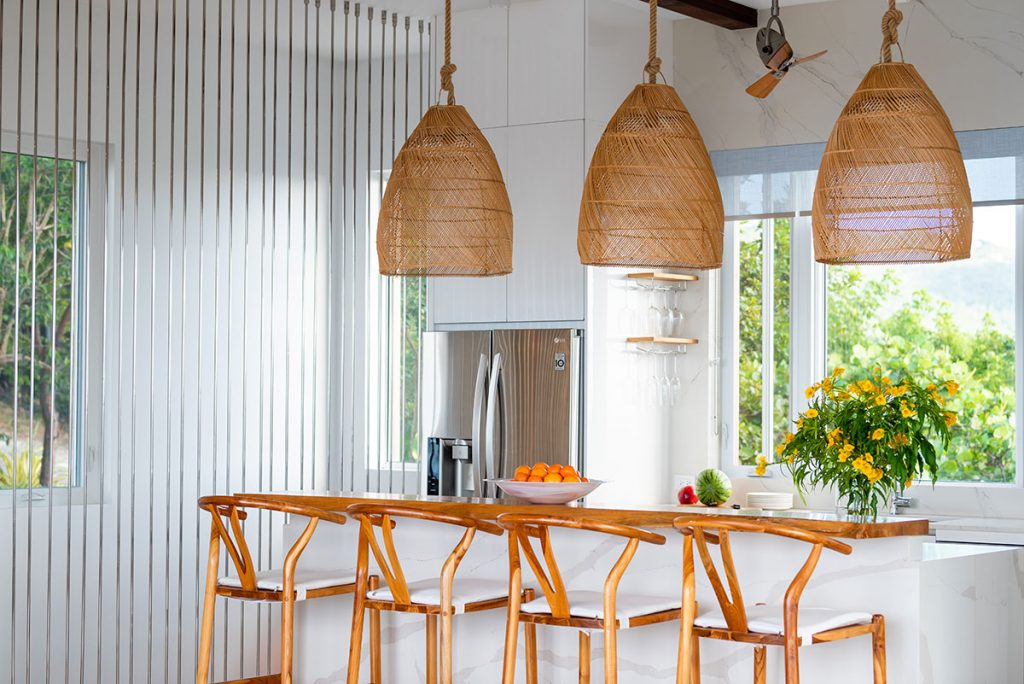 Diseño de cocina en Islas Vírgenes Británicas: resistencia a la humedad y las altas temperaturas.