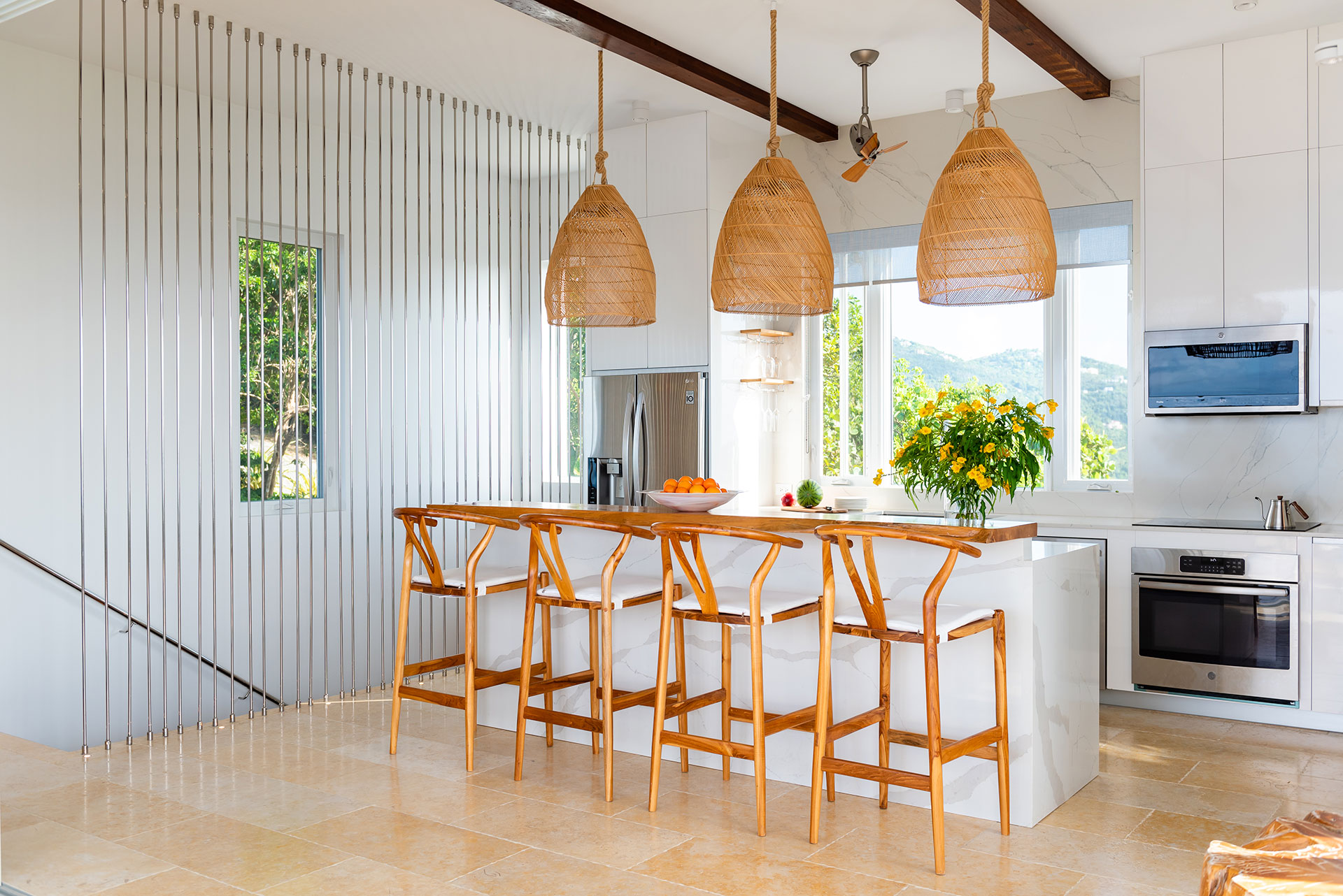 Diseño de cocina resistente a la humedad y altas temperaturas de las Islas Vírgenes Británicas.