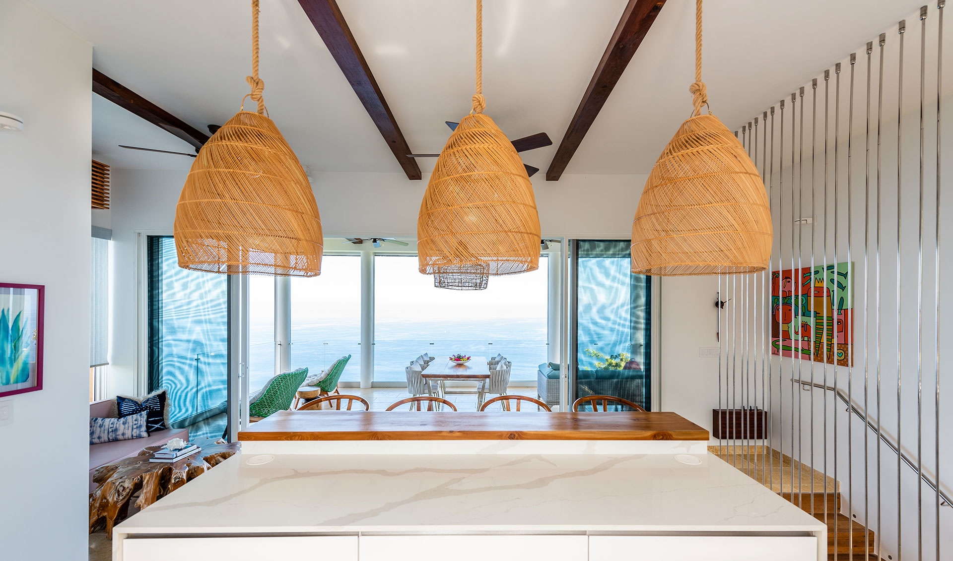 Diseño de cocina resistente a la humedad y altas temperaturas de las Islas Vírgenes Británicas.